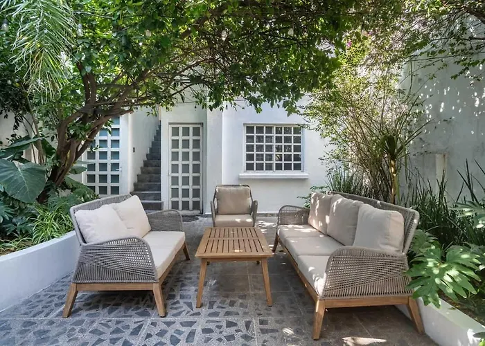Luxe Polanco Private Yard Tvs In Each *
